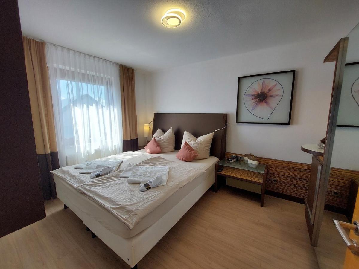 Wohnambiente Apartment Selb Exterior photo